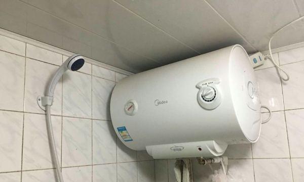 华帝热水器中途自动熄火的原因及处理办法（解决热水器中途自动熄火问题的有效方法）