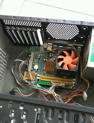 电脑主机无法启动的解决方法（详细介绍主机无法开机的原因及应对措施）