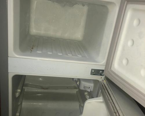 电冰柜不工作的原因及解决方法（探究电冰柜不工作的原因）