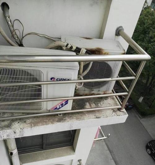 壁挂炉弯脖的原因及解决方法（揭秘壁挂炉弯脖背后的真相）