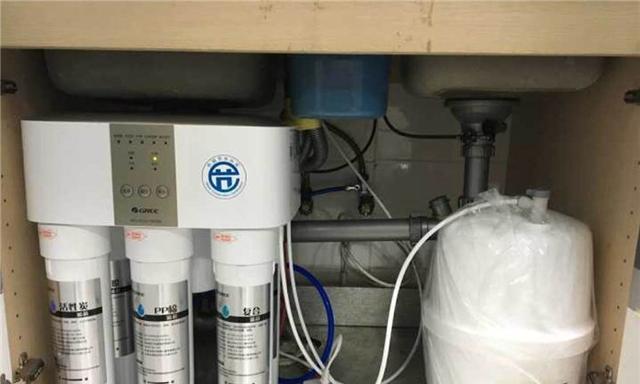 如何解决净水器废水问题（科技创新助力环境保护）