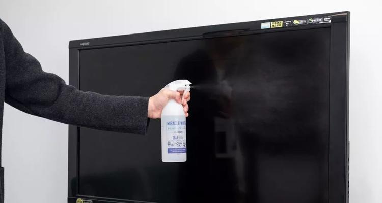 饮水机水箱水垢清洗方法（轻松清除水箱水垢）