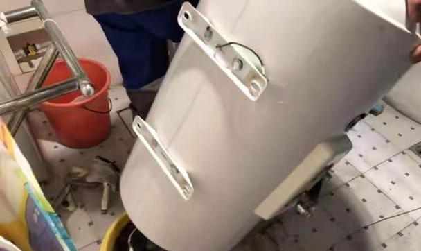净水器压力罐泄压原因及解决方法（解析净水器压力罐泄压的危害和有效的修复措施）
