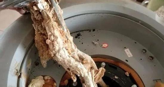 如何清洗热水器水垢（简单有效的方法帮你解决热水器水垢问题）