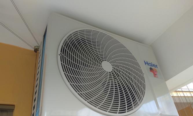 海尔空调报E6故障解决方法（轻松解决海尔空调报E6故障的技巧）