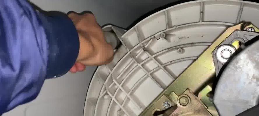 TCL空调故障代码E6的含义及维修方法（了解TCL空调故障代码E6）