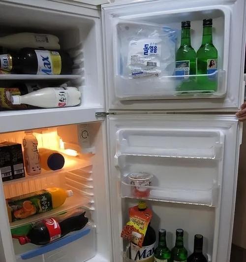夏季冰箱调节档位的最佳选择（如何合理调节冰箱档位）