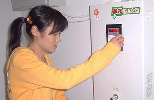 饮水机不用时不通电的原因及解决方案（延长饮水机使用寿命）