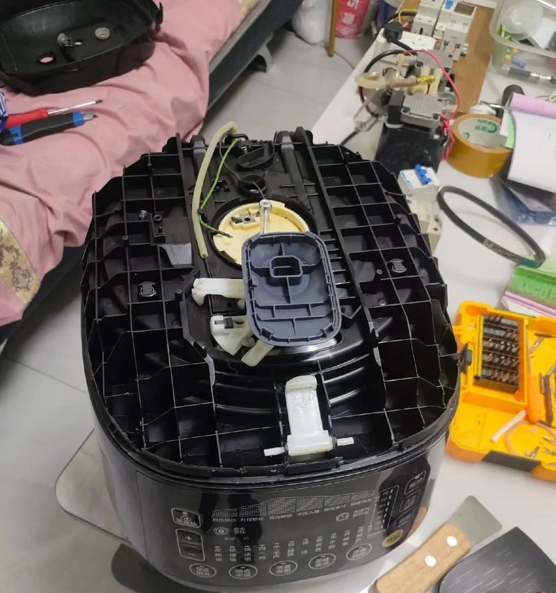 电饭煲线头损坏了怎么办？修理步骤和注意事项是什么？