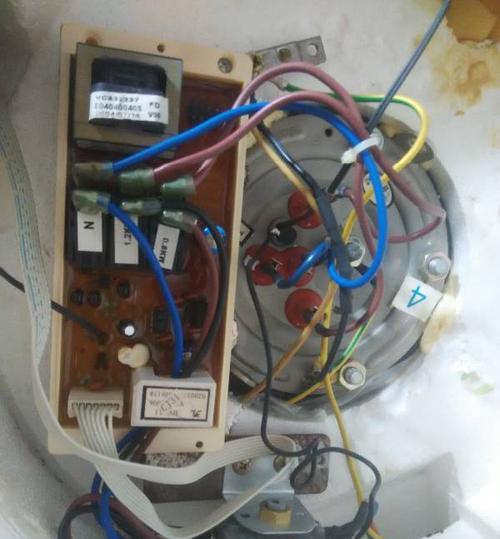 史密斯电热水器E3故障是什么？如何解决E3故障？