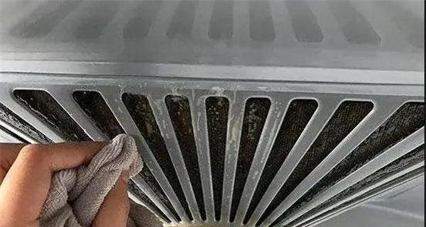 油烟机风道清洗怎么拆？拆卸步骤和注意事项是什么？