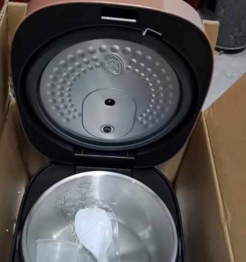 美的电饭煲小型出现故障如何维修？维修步骤是什么？