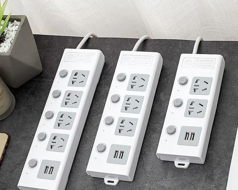 USB充电插座适合家用吗？使用时需要注意什么？