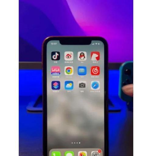 手机相机拍照方向锁定的方法是什么？