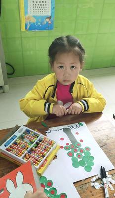如何手工制作苹果手机？