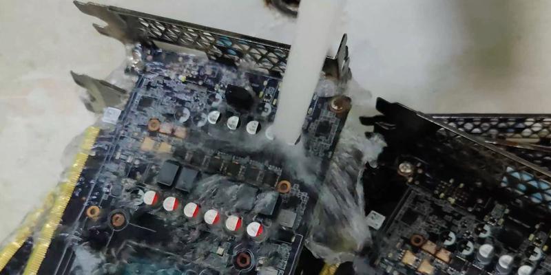 水洗显卡后无法使用的原因是什么？