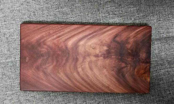 苹果手机木头壳的用途是什么？