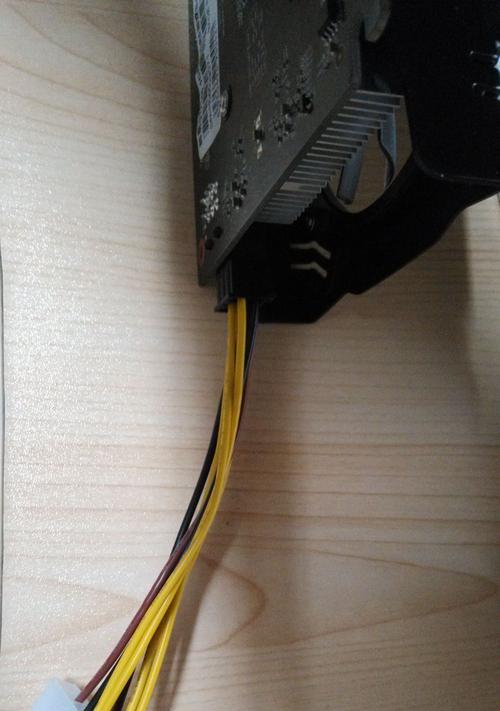 如何制作显示器电源线？制作过程复杂吗？