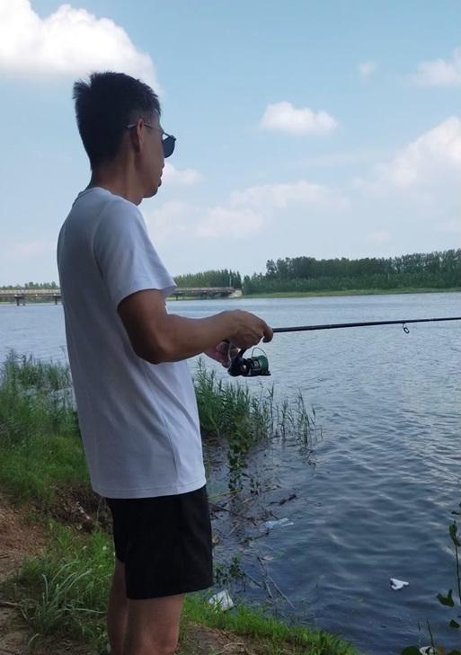 华为手机甩杆功能如何设置？操作步骤和用途是什么？