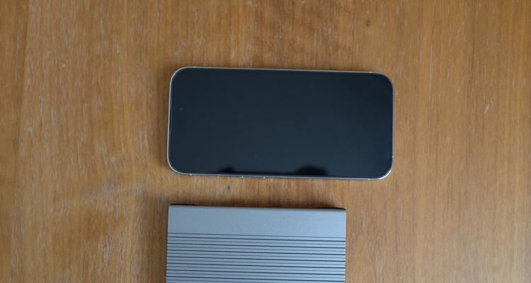 zike移动硬盘性能如何？