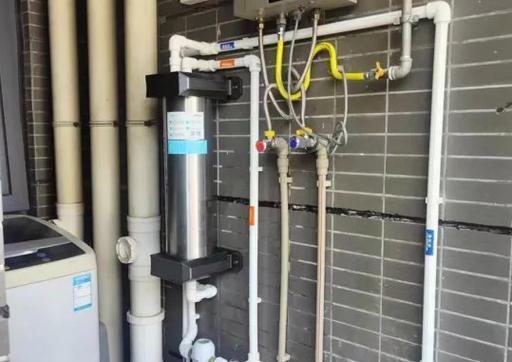 正确安装进户净水器，保障家庭饮水安全（实用技巧让您轻松安装净水器，享受纯净水源）