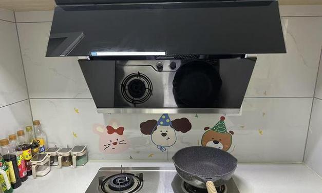 如何清洗帅康油烟机内部（掌握正确的清洗方法）